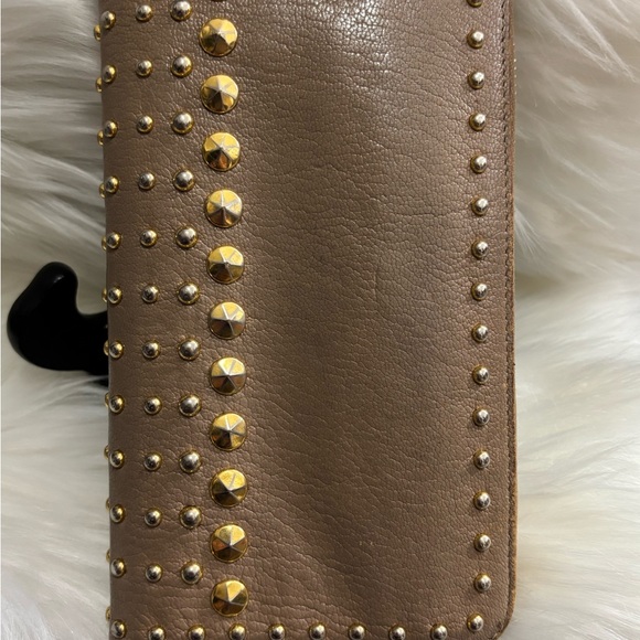 MIU MIU ZIPPY WALLET - Picture 14 of 16